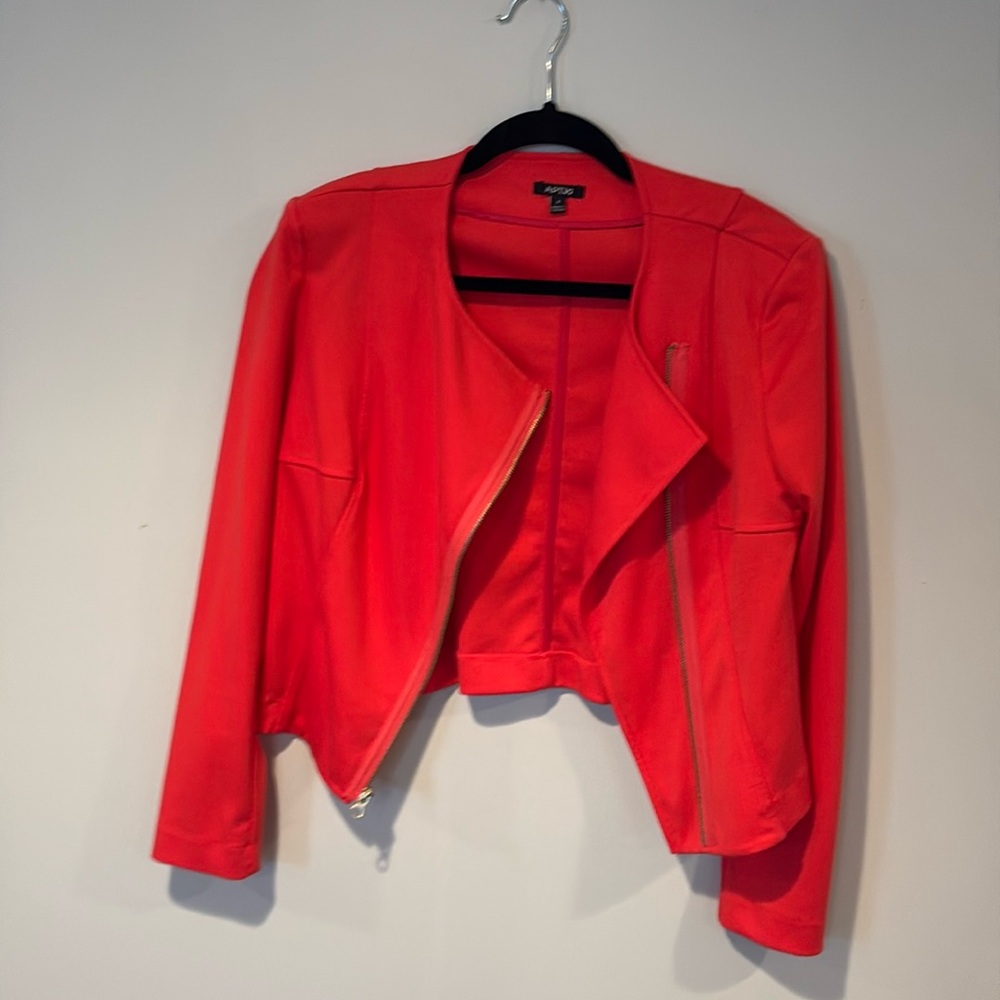 Women’s cropped small orange/red zip up jacket